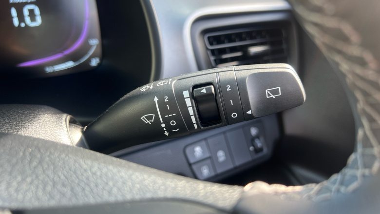 Kia Stonic 1.0T GDi 98 2 5dr Petrol Estate